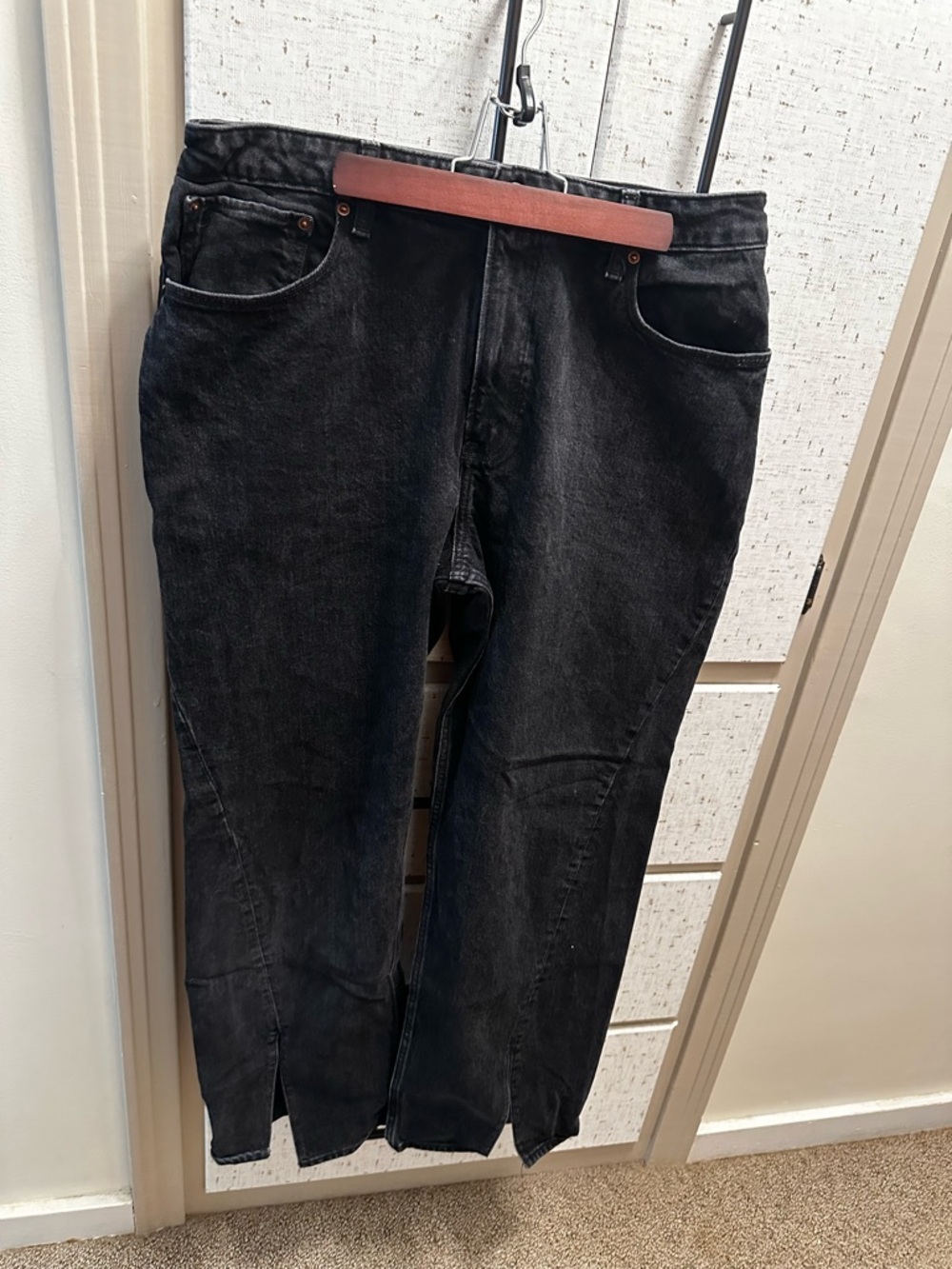 Abercrombie & Fitch Curve Love Black Denim with Cutout